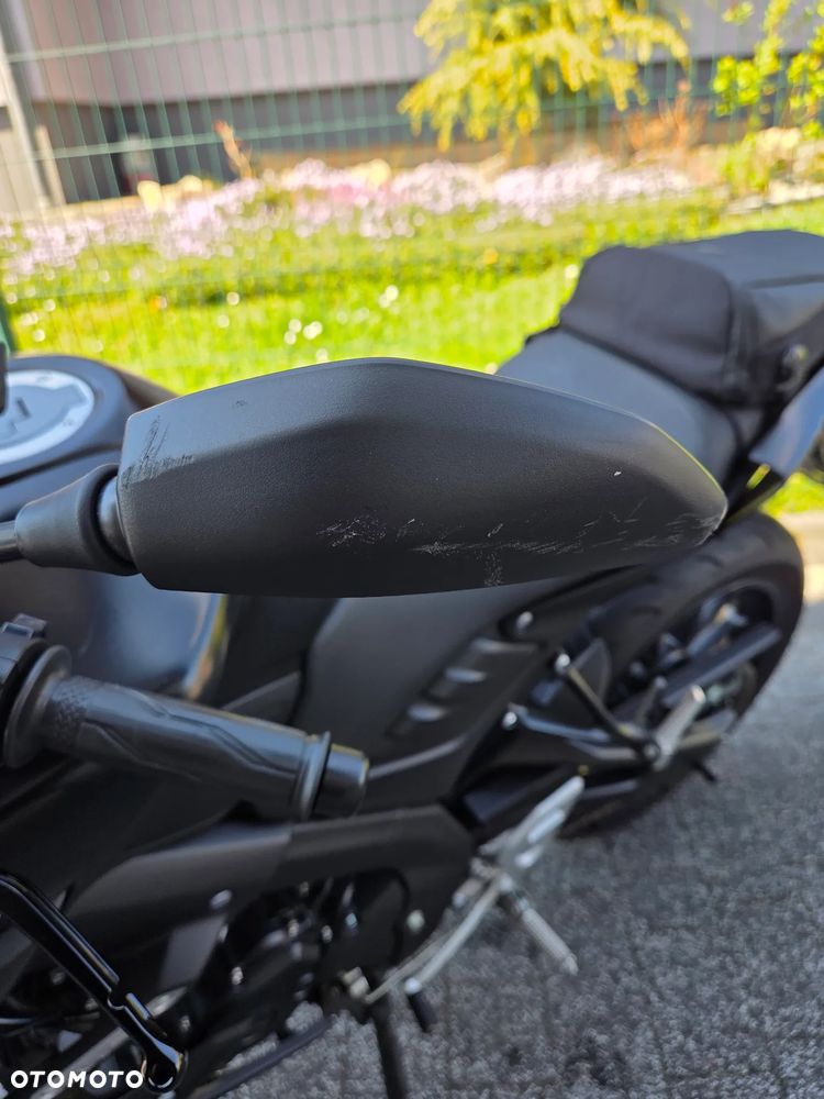 Yamaha MT - 14
