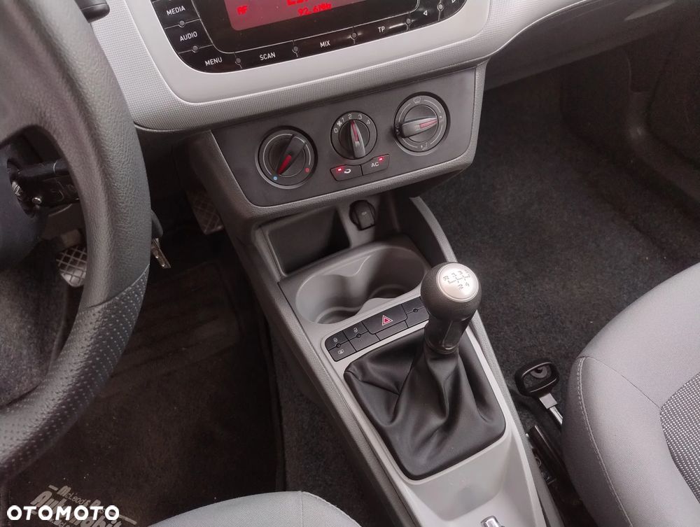 Seat Ibiza 1.4 16V Passion - 15