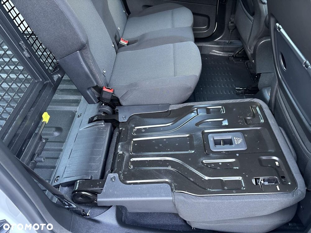 Toyota PROACE CITY - 21