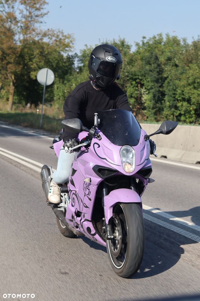 Hyosung GT - 2