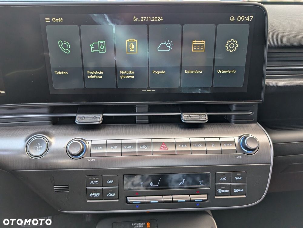 Hyundai Kona 65kWh Executive - 13