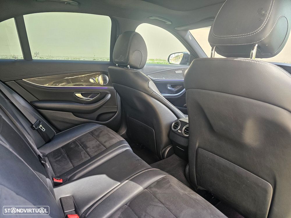Mercedes-Benz E 350 d AMG 4-Matic - 16