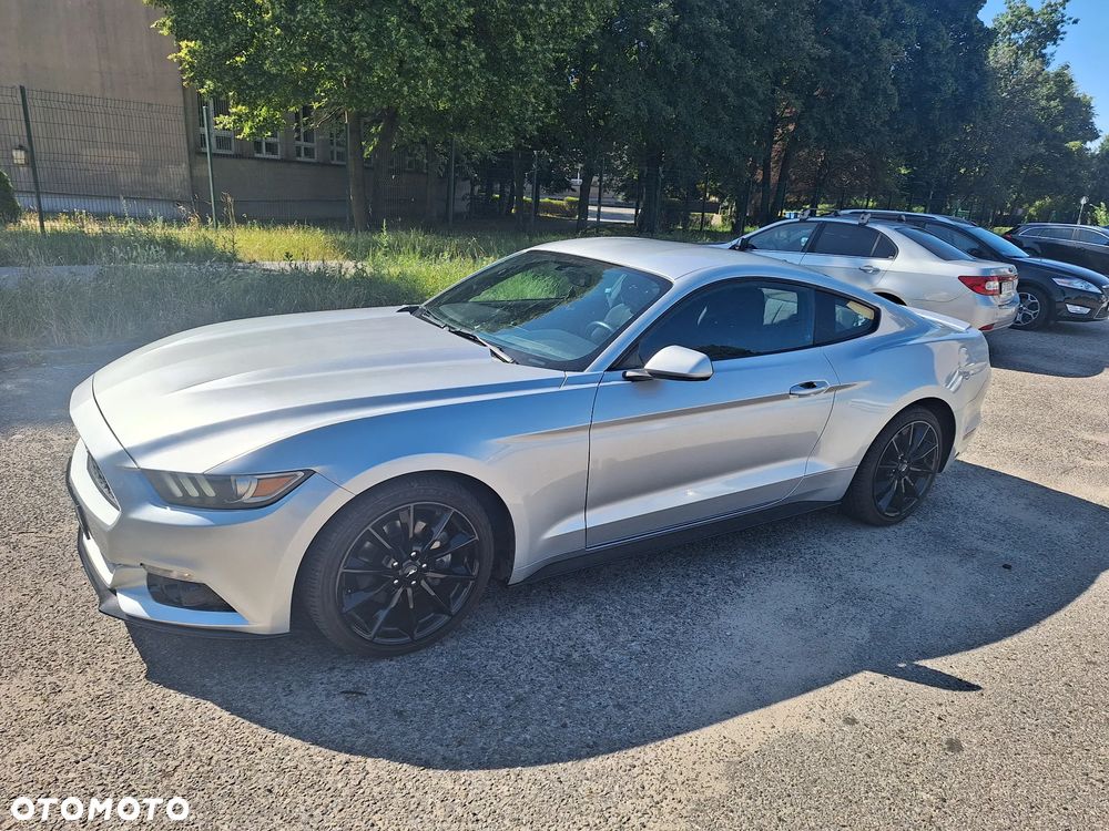 Ford Mustang 2.3 EcoBoost - 8