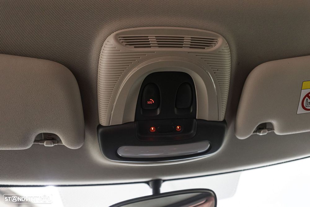MINI 3 Portas Cooper SE - 28