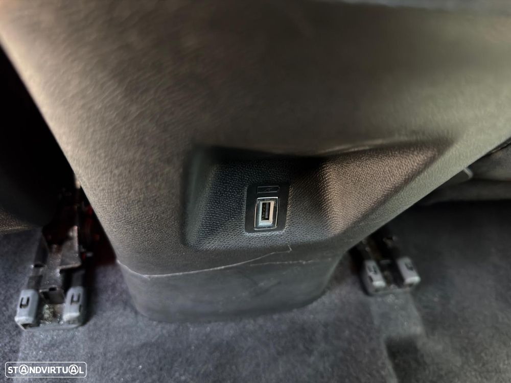 Citroën C5 Aircross Hybrid 145 PLUS - 28
