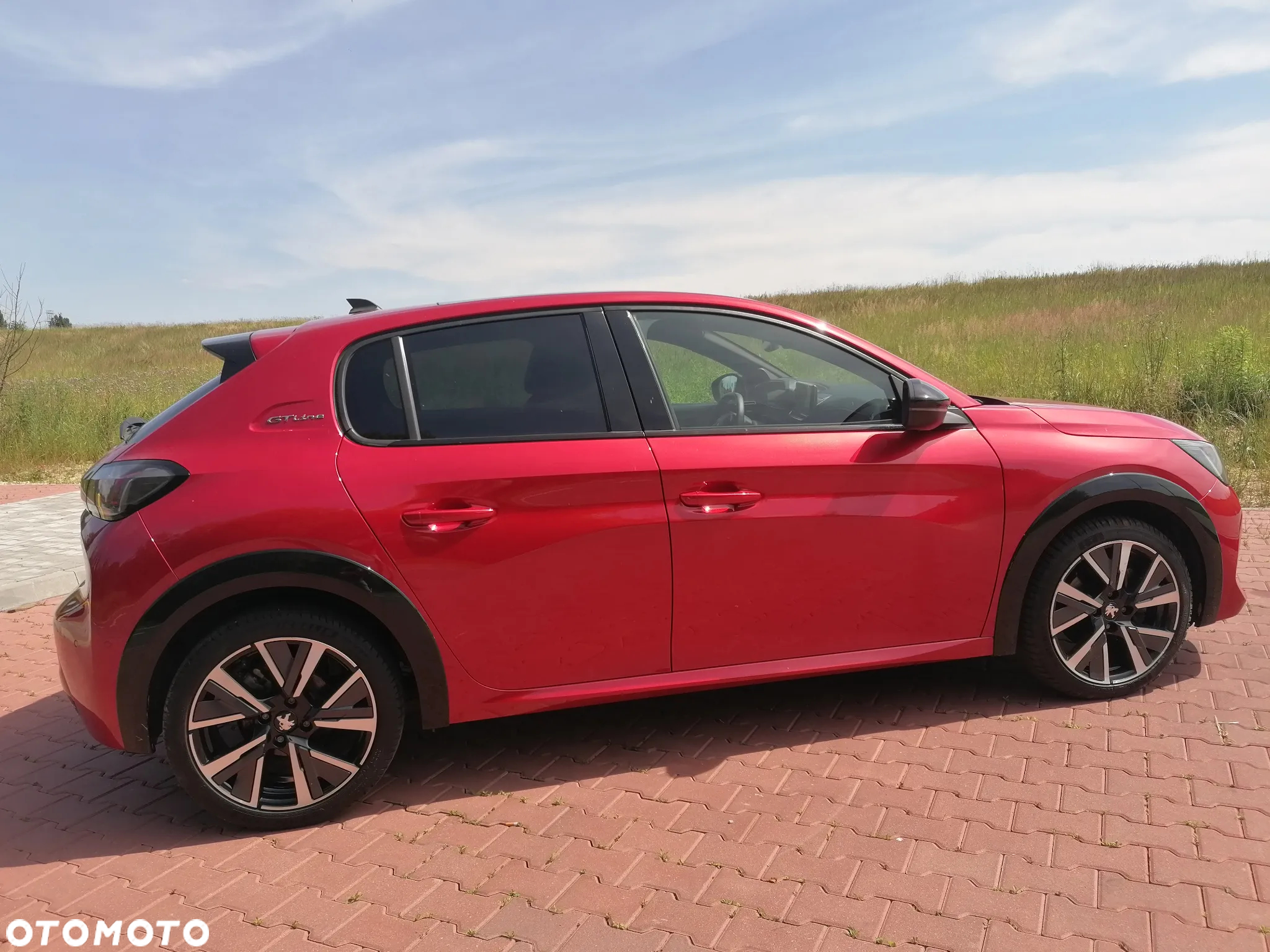 Peugeot 208 PureTech 100 GT - 6