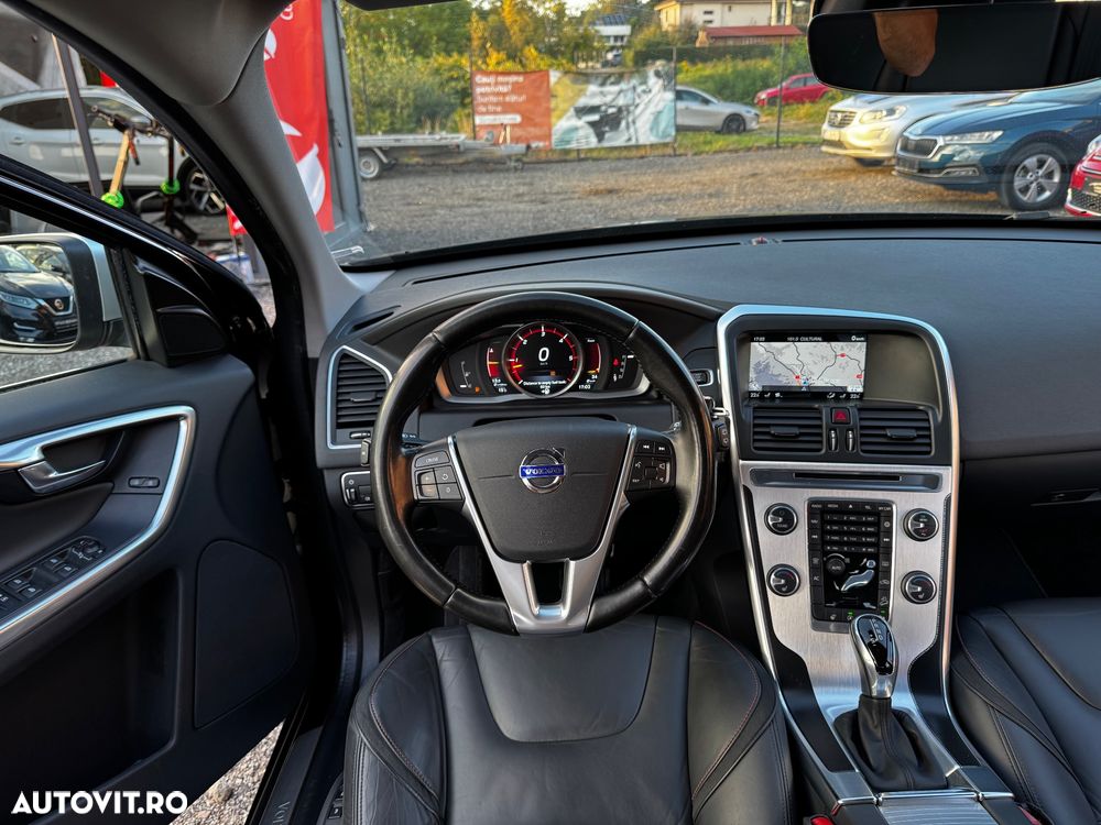 Volvo XC 60 D5 AWD Geartronic Linje Inscription - 19