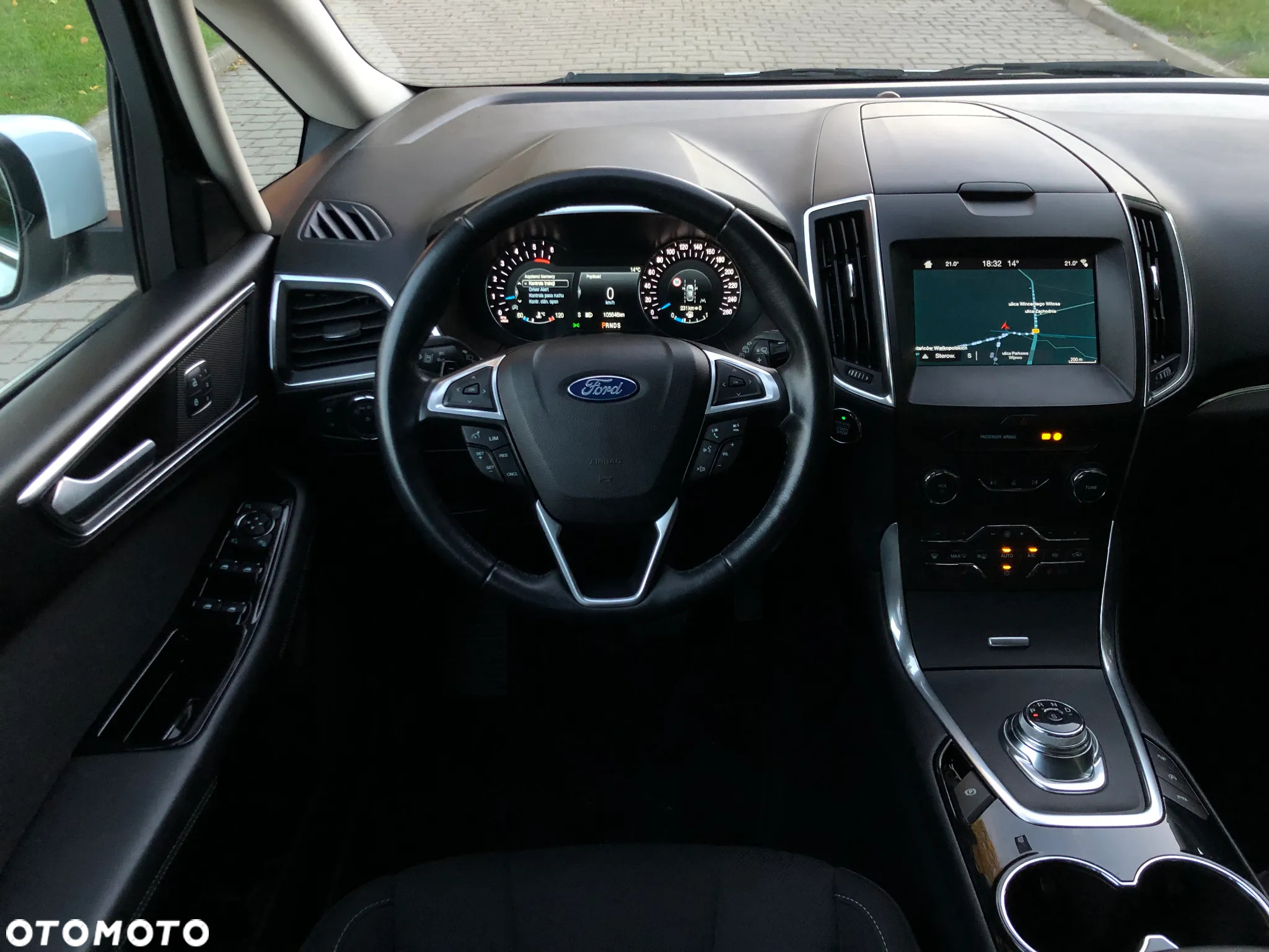 Ford S-Max - 13