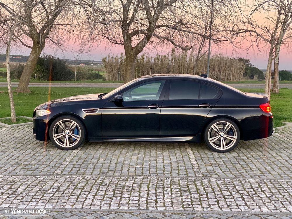 BMW M5 DKG Competition - 2