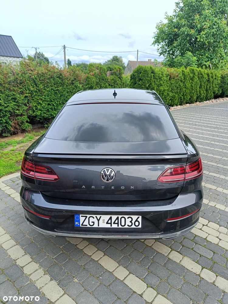 Volkswagen Arteon 2.0 TDI SCR DSG R-Line - 12