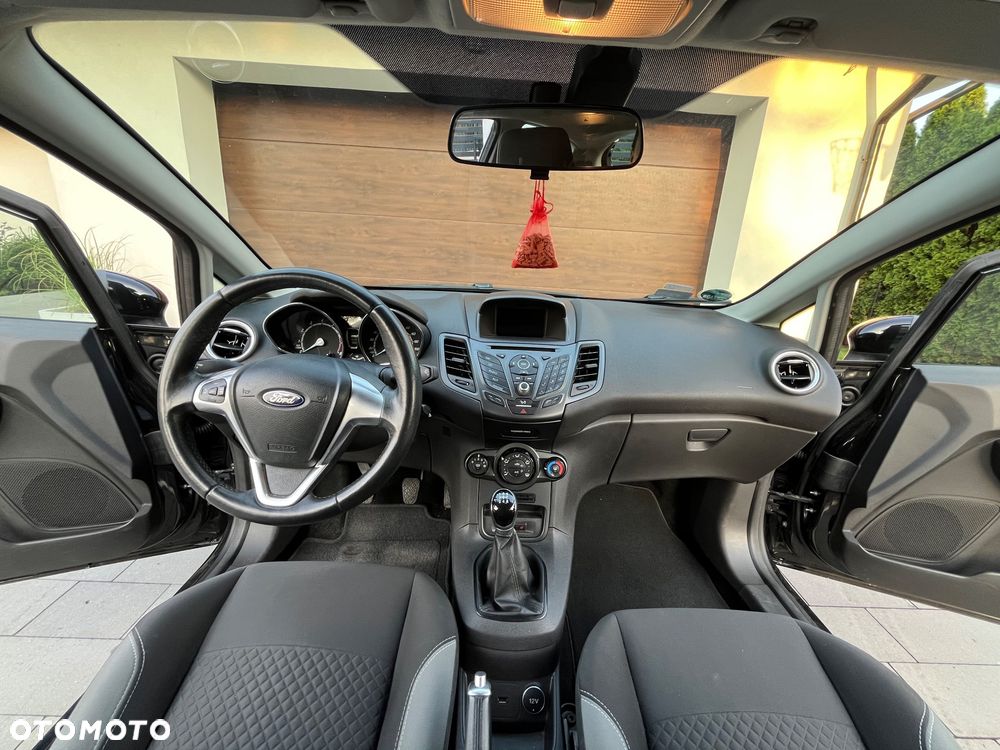 Ford Fiesta 1.25 Titanium - 11