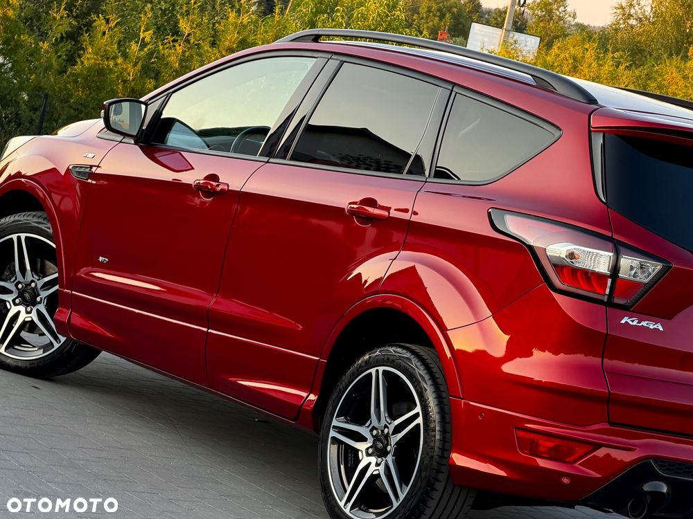 Ford Kuga 2.0 TDCi 4x4 ST-Line - 13