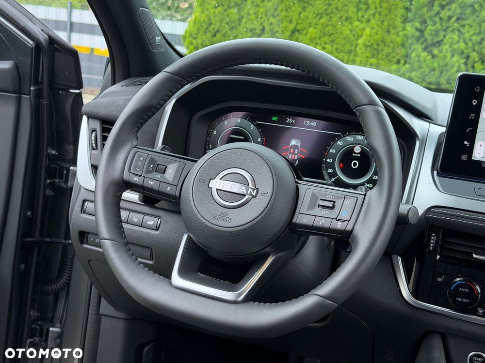 Nissan Qashqai 1.3 DIG-T MHEV Xtronic Tekna+ - 25