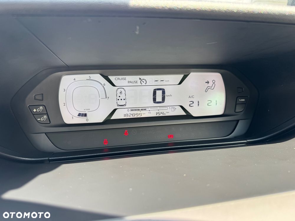 Citroën C4 Picasso - 23