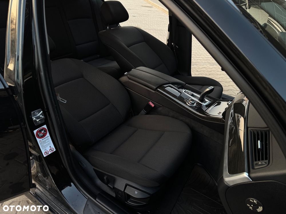 BMW Seria 5 520d - 7