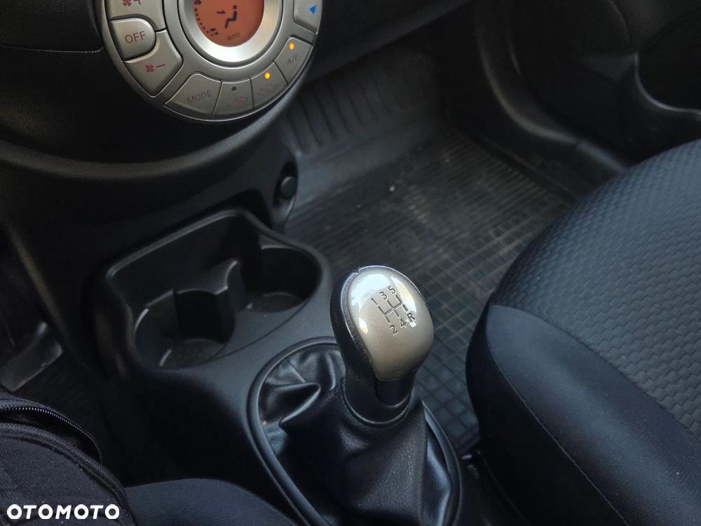 Nissan Micra - 29