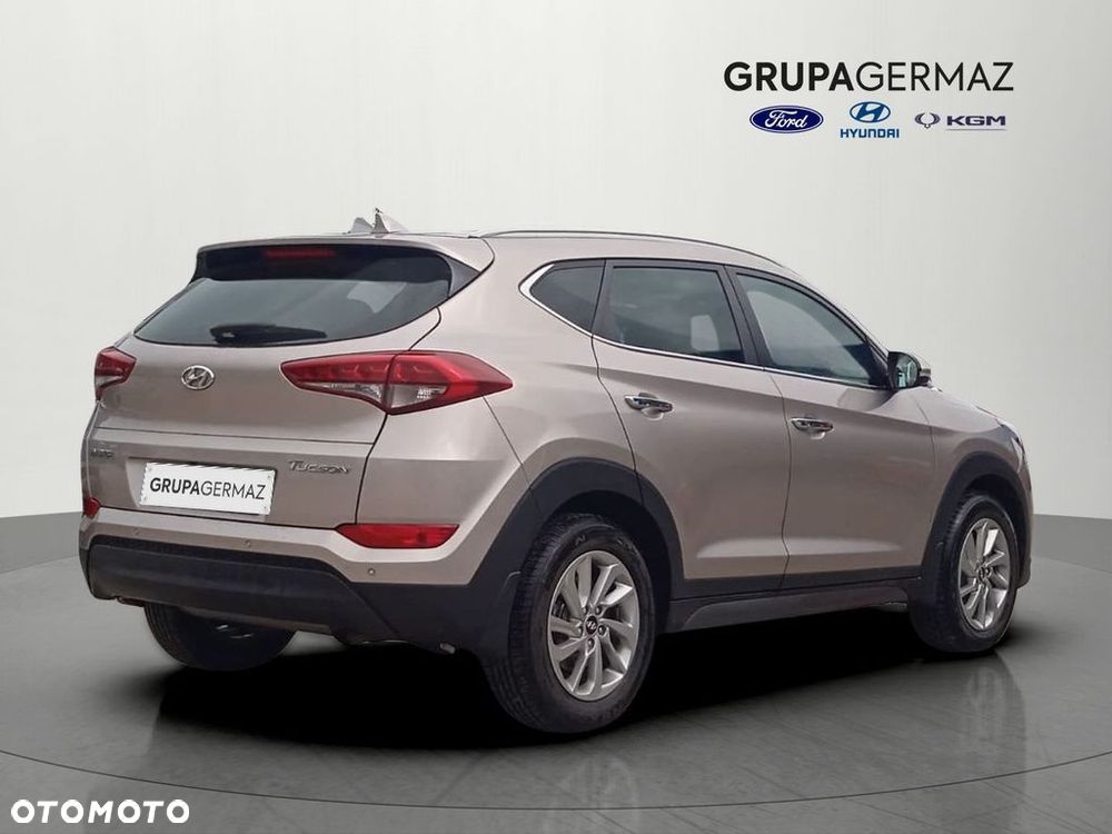 Hyundai Tucson 1.7 CRDI BlueDrive Style 2WD DCT - 7