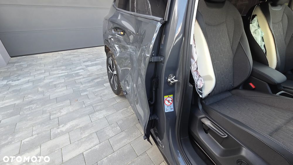 Volkswagen Tayron 1.5 eTSI mHEV Life DSG - 35