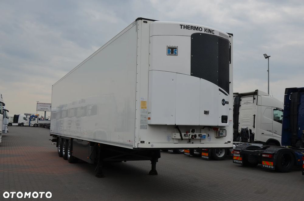 Schmitz Cargobull CHŁODNIA / THERMO KING / 2231 mth ! / KOSZ PAL. / DOPPELSTOCK / DRUKARKA / DE / 9445 - 1