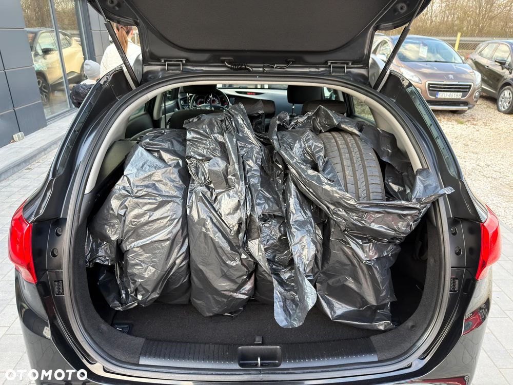 Kia Ceed 1.6 GDI Business Line - 24