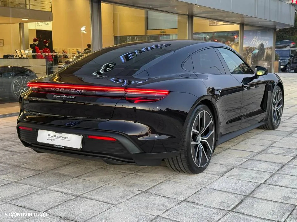 Porsche Taycan 4S - 5