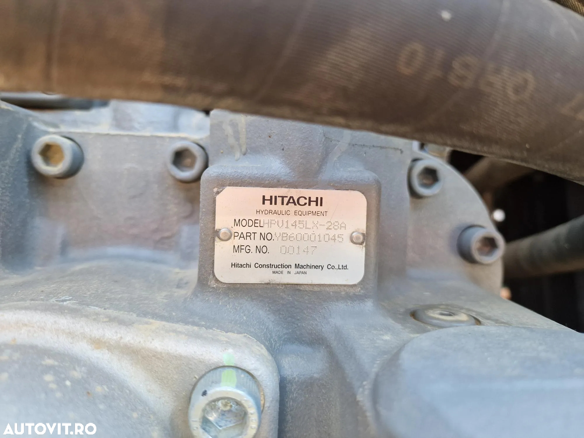 Hitachi ZX350-7, 2020, 9.420h, Cupa 2,2mc NOUA-94.900 Eur+Tva, Masa operationala 26,5t, Consum mediiu 14,1l/h, camera spate, camere laterale, inst picon, AC climatronic, Scaun operator pneumatic, lant 90% ok, STARE FOARTE BUNA, posibil leasing 5 ani-94900Eur - 28