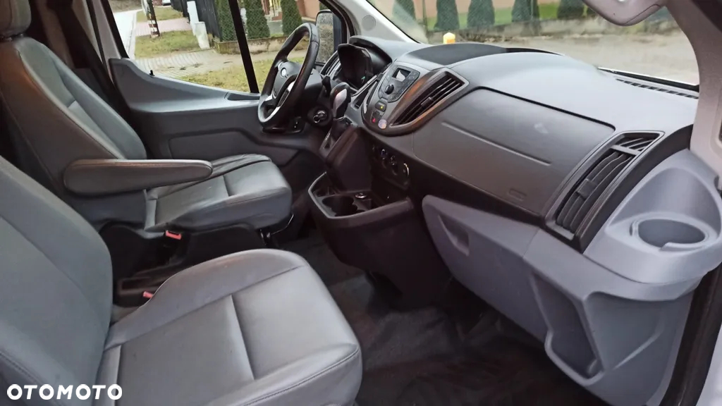 Ford Transit - 17