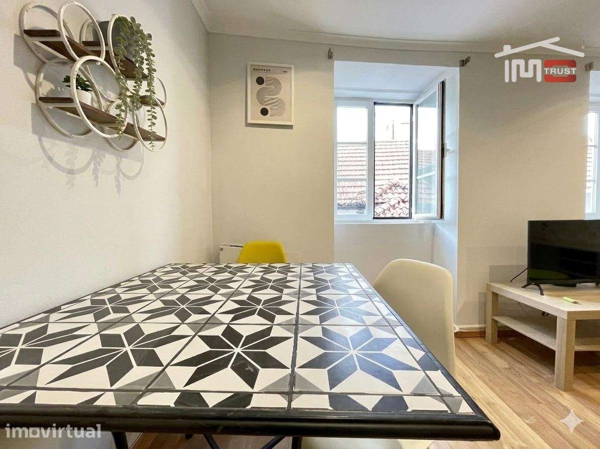 Apartamento T1 Mobilado no Chiado | Excelente Investimento em Lisboa - Grande imagem: 2/39
