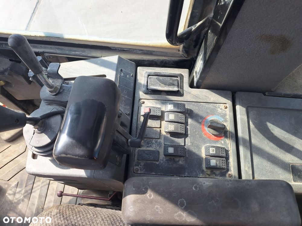 Caterpillar 914 G 4X4 - 17