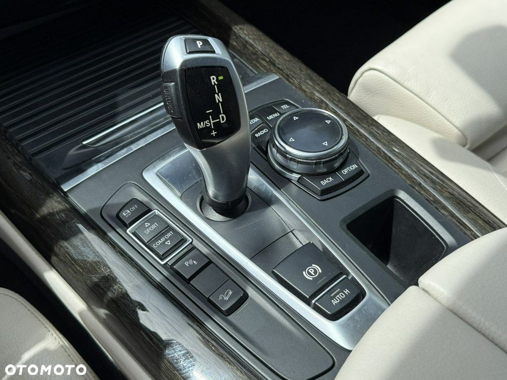 BMW X5 xDrive25d - 31
