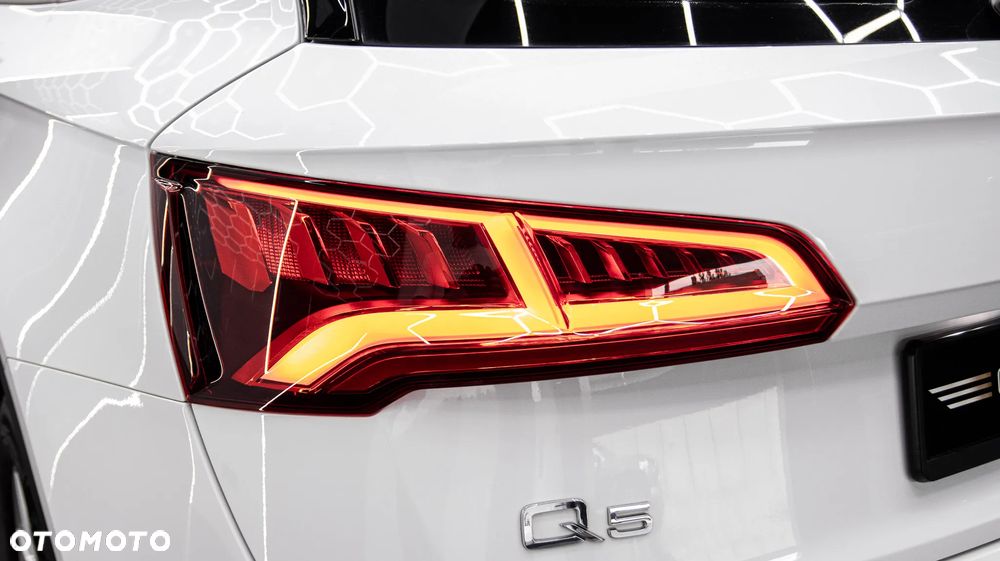 Audi Q5 35 TDI Quattro S tronic - 12