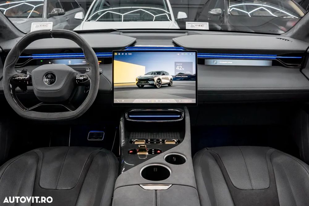 Lotus Eletre 900 Sport Carbon - 10