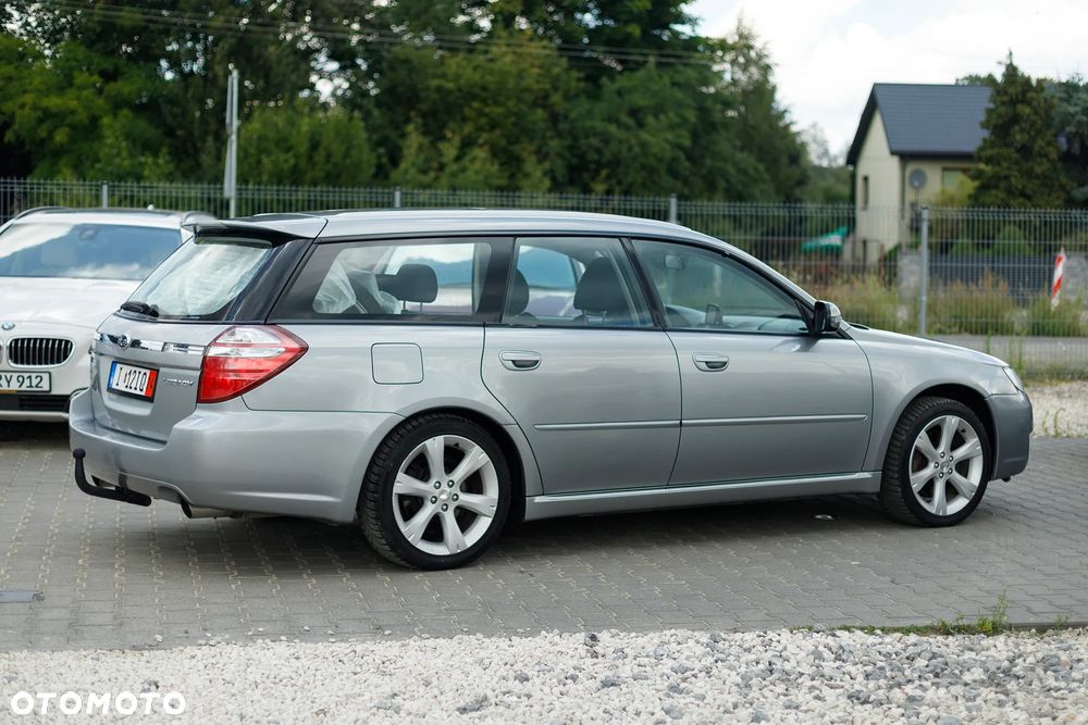 Subaru Legacy Kombi 3.0R Automatik - 20