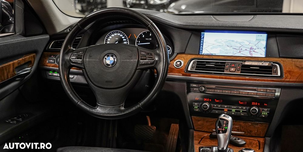 BMW Seria 7 - 20