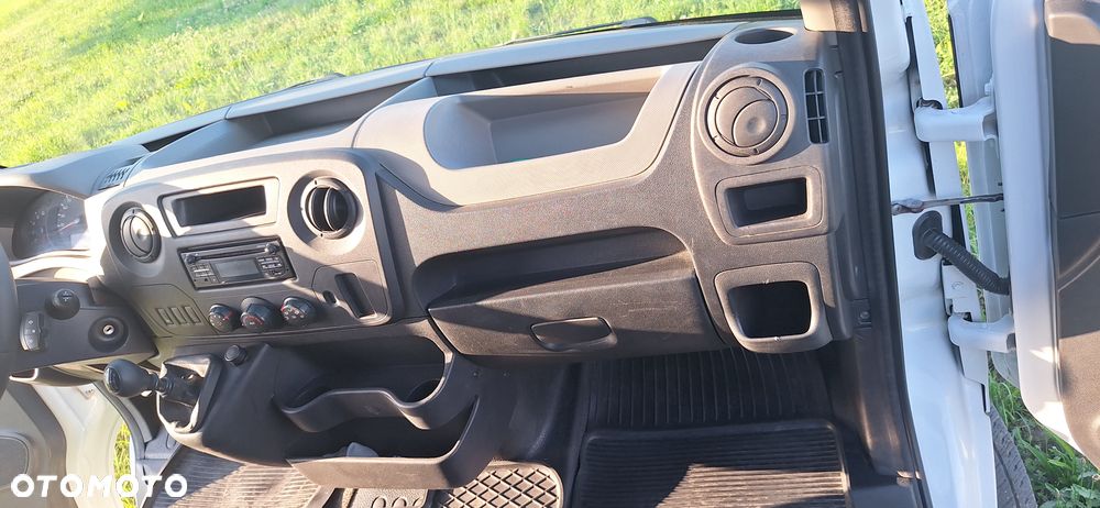 Renault Master - 11