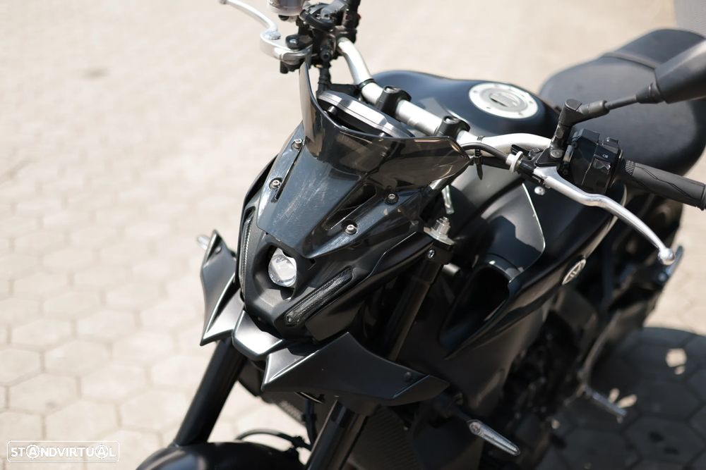 Yamaha MT-09 Akrapovic - 9