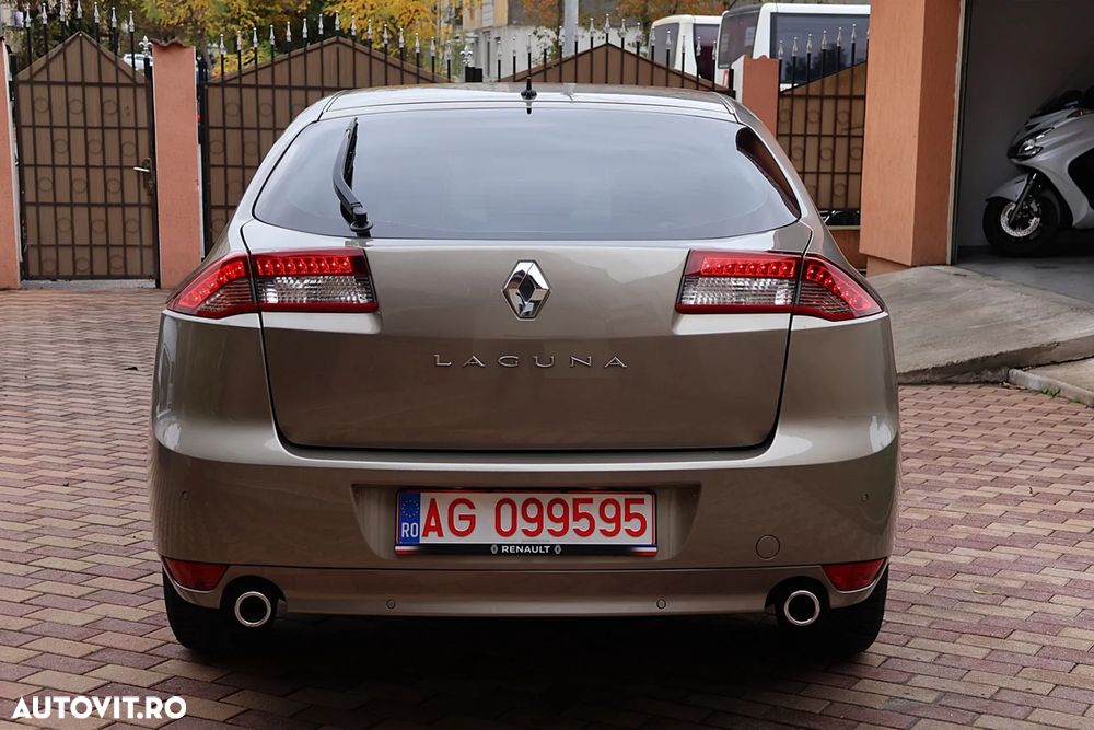 Renault Laguna 2.0 dCi FAP Exception - 12