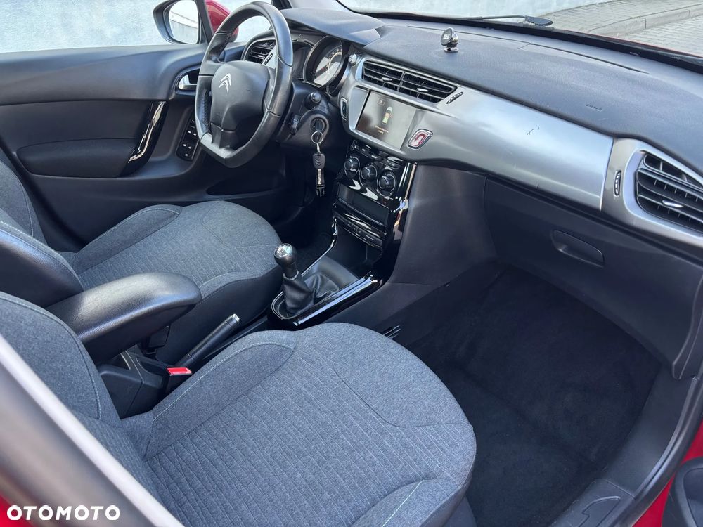 Citroën C3 Pure Tech 82 LIVE - 8