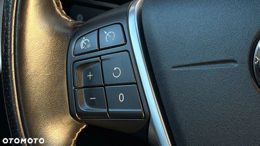 Volvo V40 - 11