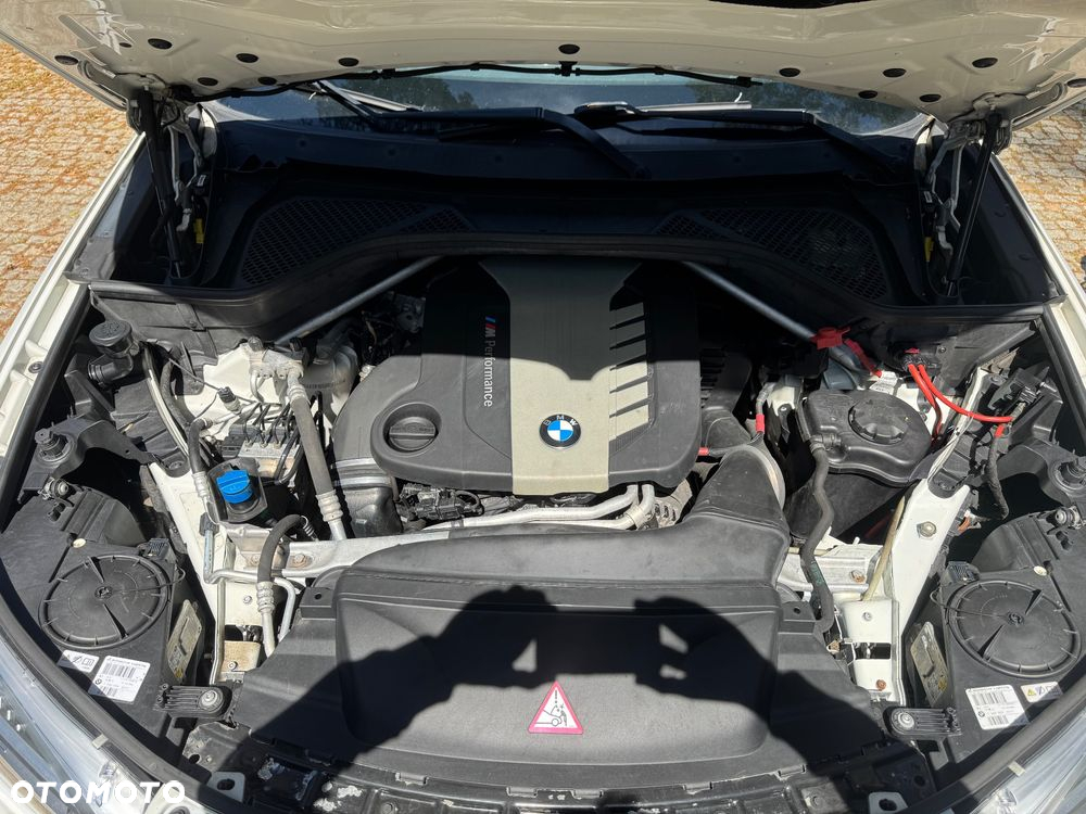 BMW X5 M M50d - 10