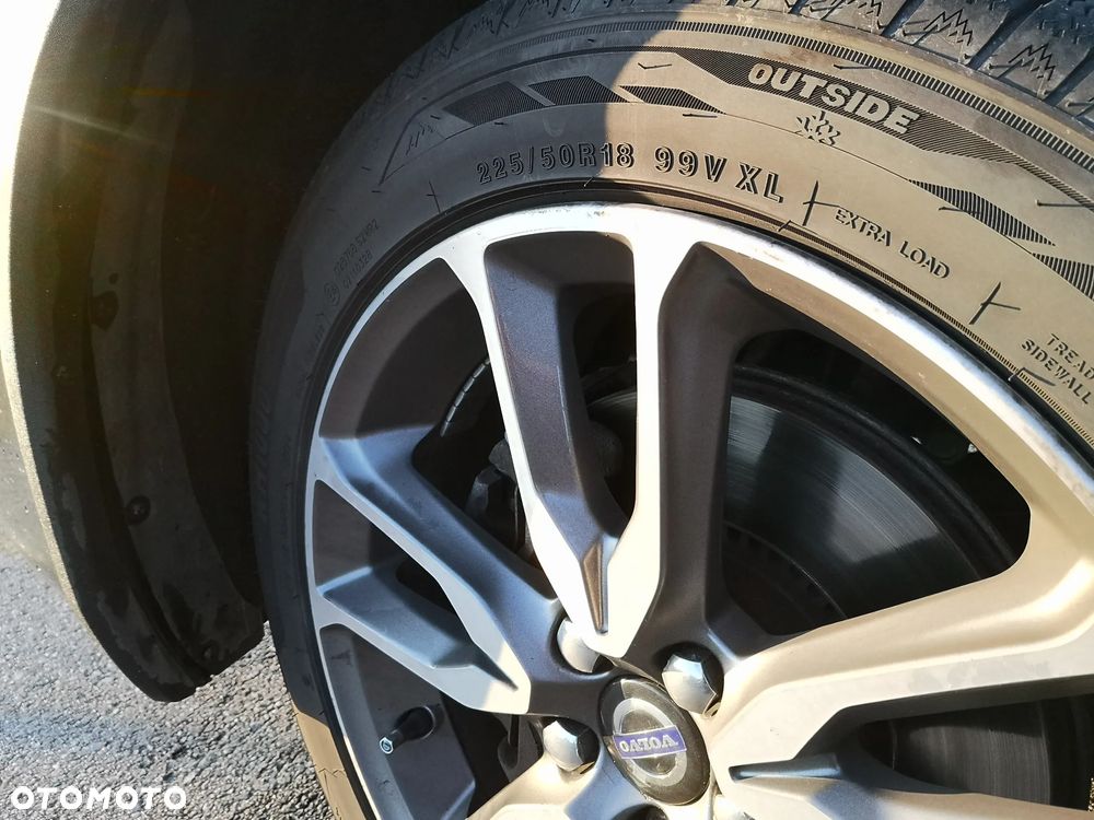 Volvo V60 Cross Country T5 AWD Summum - 33