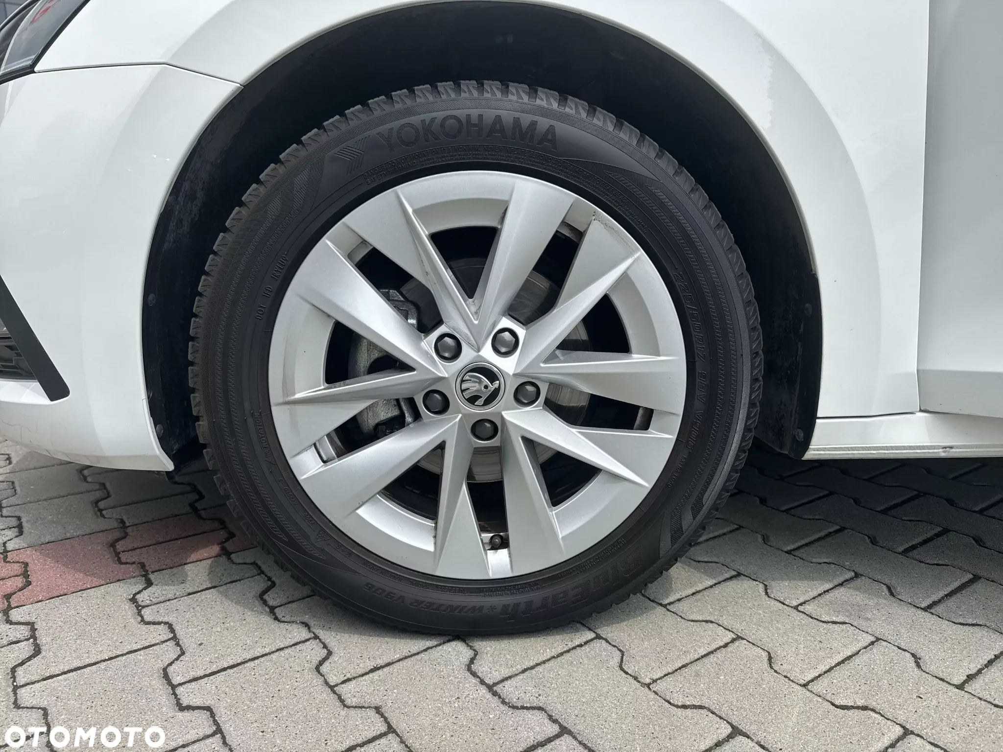 Skoda Octavia 2.0 TDI Ambition DSG - 19