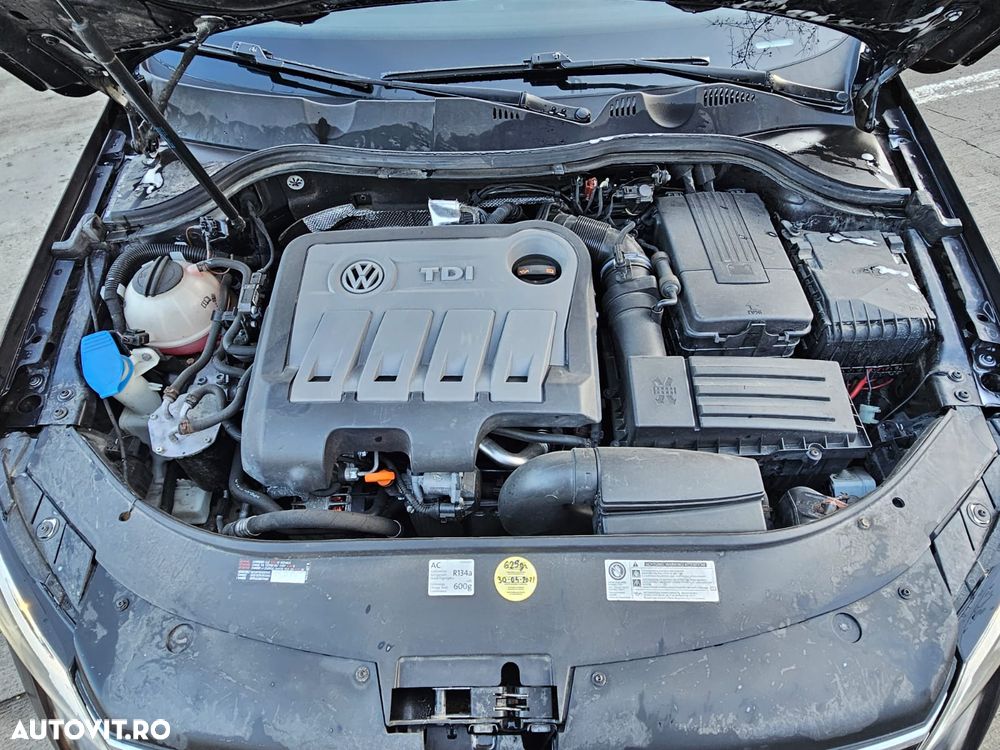 Volkswagen Passat 2.0 TDI 4Motion BlueMotion Technology DSG Comfortline - 6