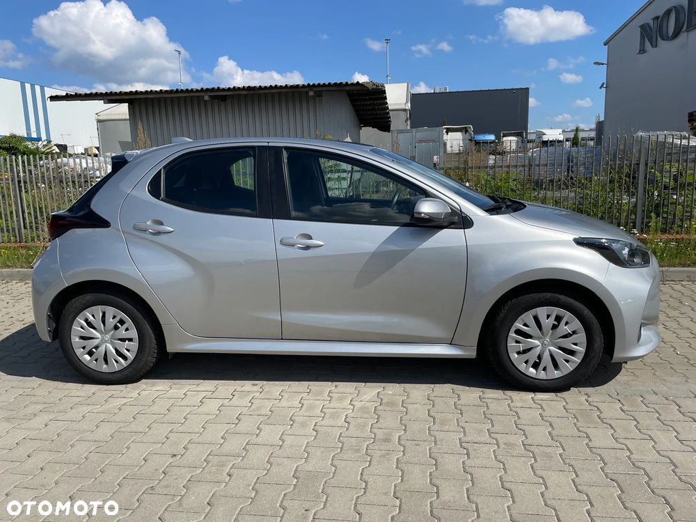Toyota Yaris - 6