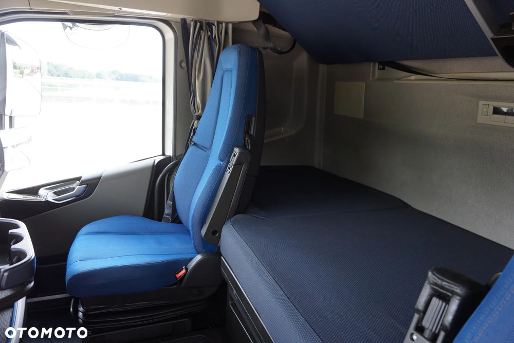Volvo FH 500 XXL / LOW DECK / ACC / PARKCLIMA / FULL LED / SALON PL / IDEALNY. - 39