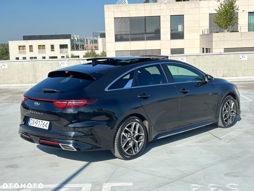 Kia ProCeed 1.6 CRDi GT Line DCT - 4