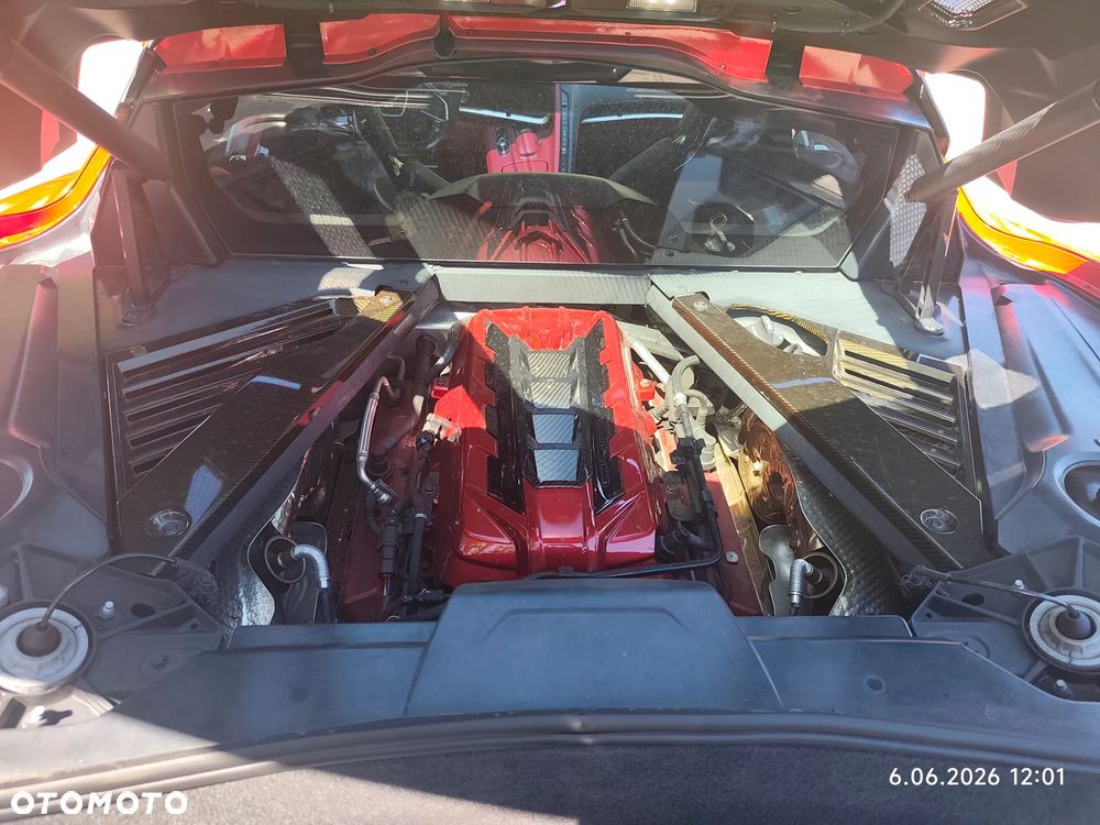 Chevrolet Corvette - 13