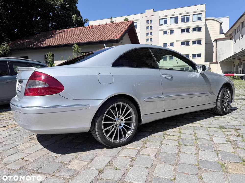 Mercedes-Benz CLK 220 CDI Automatik Avantgarde Sport Edition - 20