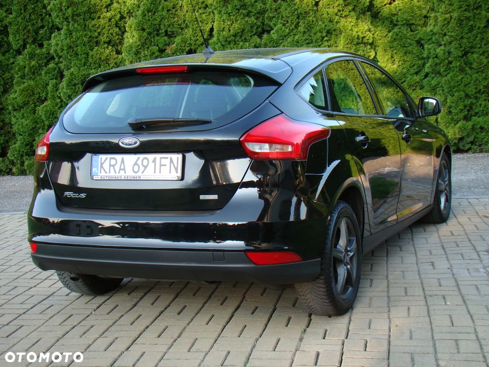 Ford Focus - 11