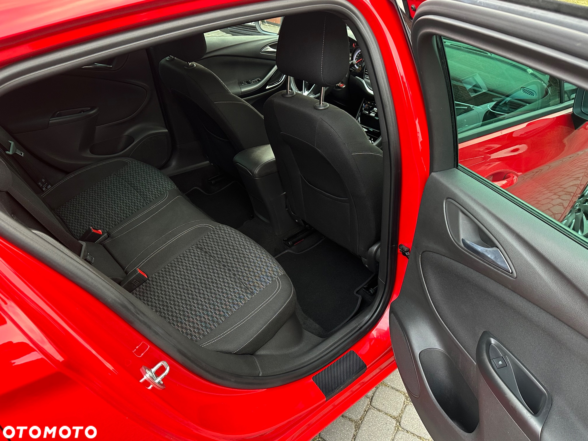 Opel Astra - 32